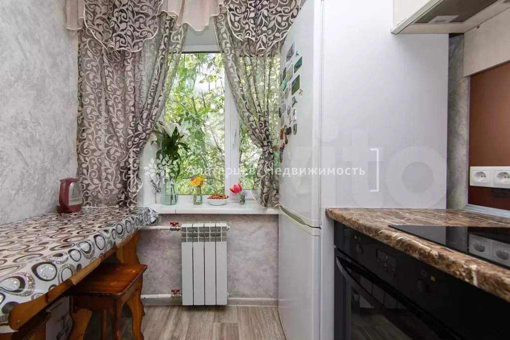 3-к. квартира, 60 м, 2/5 эт. - Фото 1