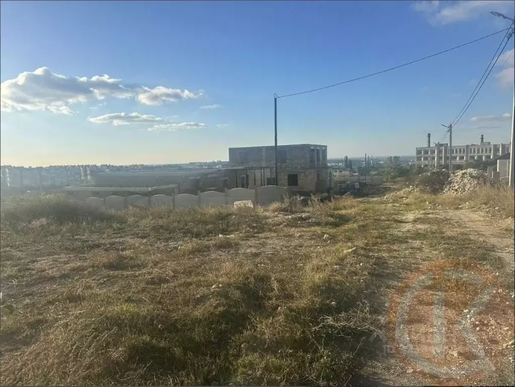 Участок в Крым, Симферополь ул. Героев Альмы, 26 (6.0 сот.) - Фото 1