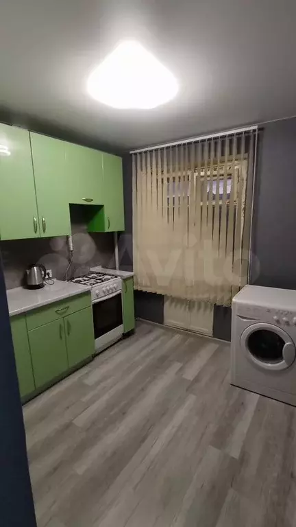 2-к. квартира, 45 м, 5/5 эт. - Фото 0