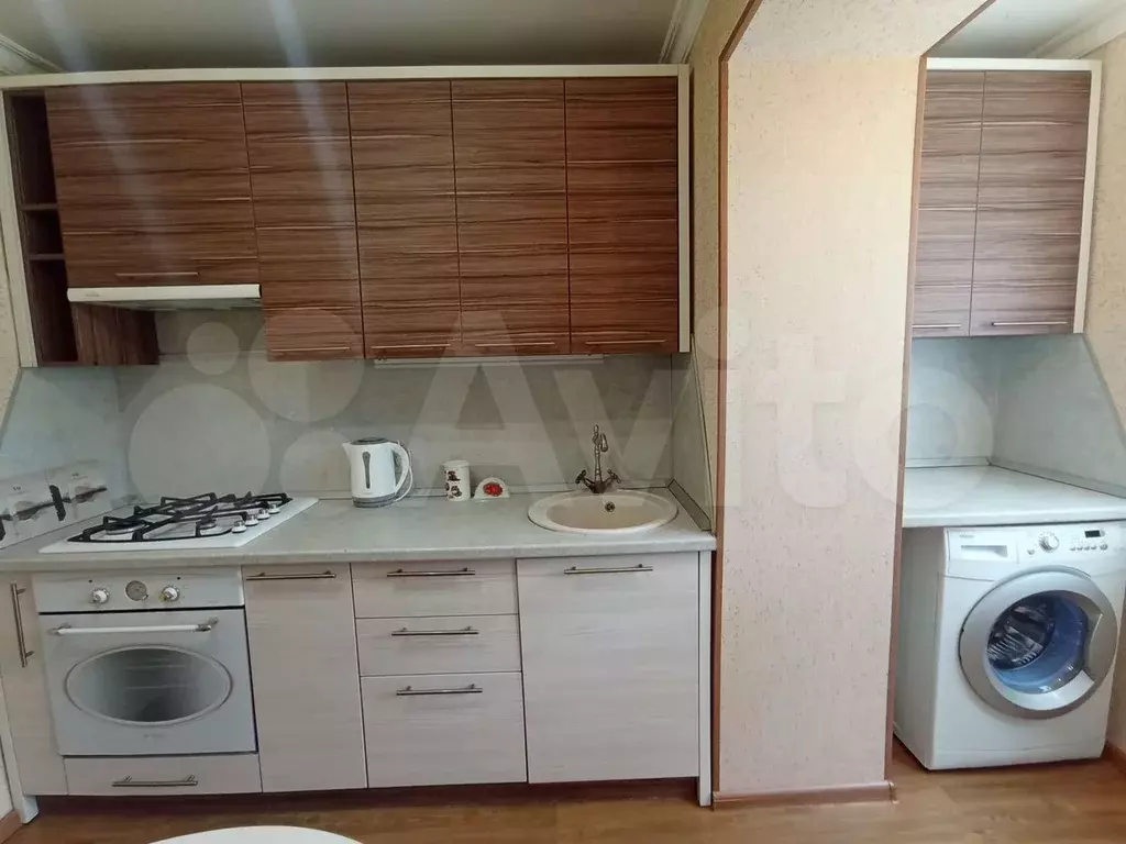 1-к. квартира, 32 м, 1/4 эт. - Фото 1