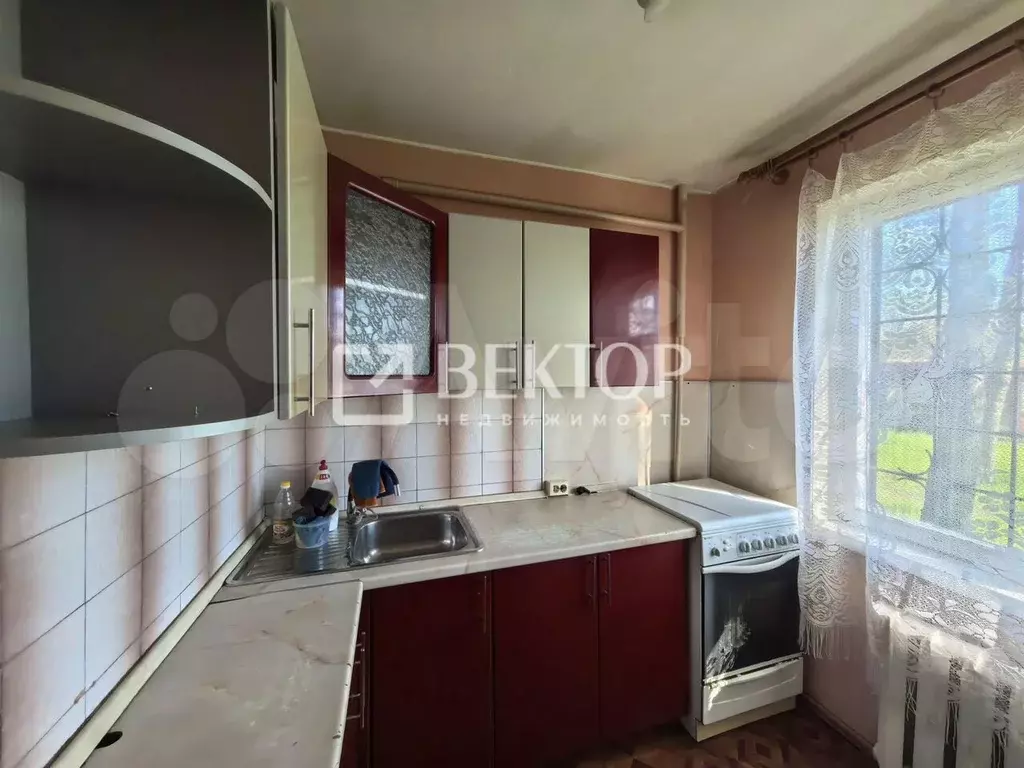 2-к. квартира, 46 м, 1/5 эт. - Фото 1