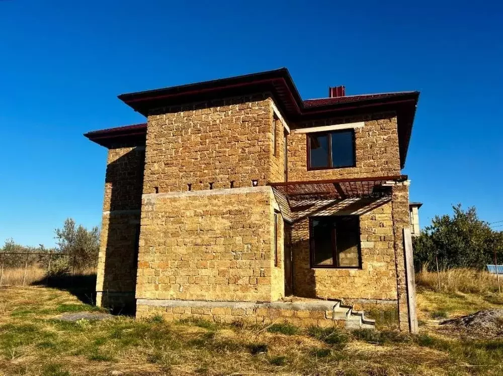 Дом в Крым, Сакский район, с. Фрунзе ул. Новоселов (156 м) - Фото 2