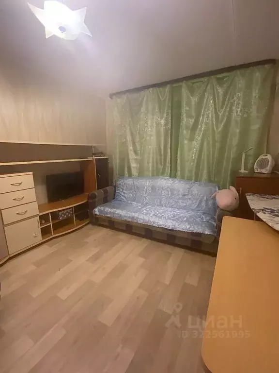 Комната Кировская область, Киров Советская ул., 81 (13.0 м) - Фото 1