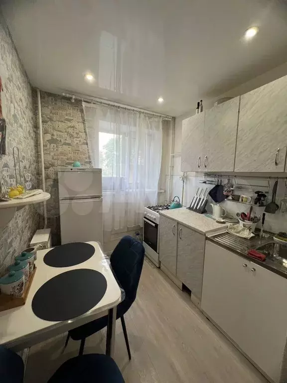 1-к. квартира, 30 м, 2/5 эт. - Фото 0