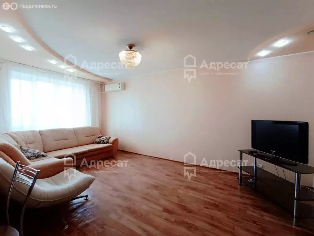 3-комнатная квартира: Волжский, проспект Дружбы, 79 (80.9 м) - Фото 1