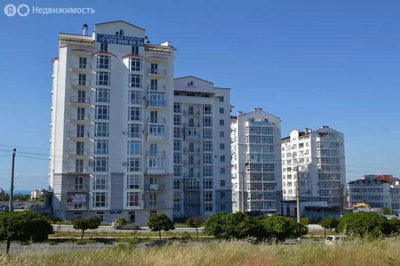 2-комнатная квартира: Севастополь, улица Руднева, 26Бк1 (72.3 м) - Фото 1