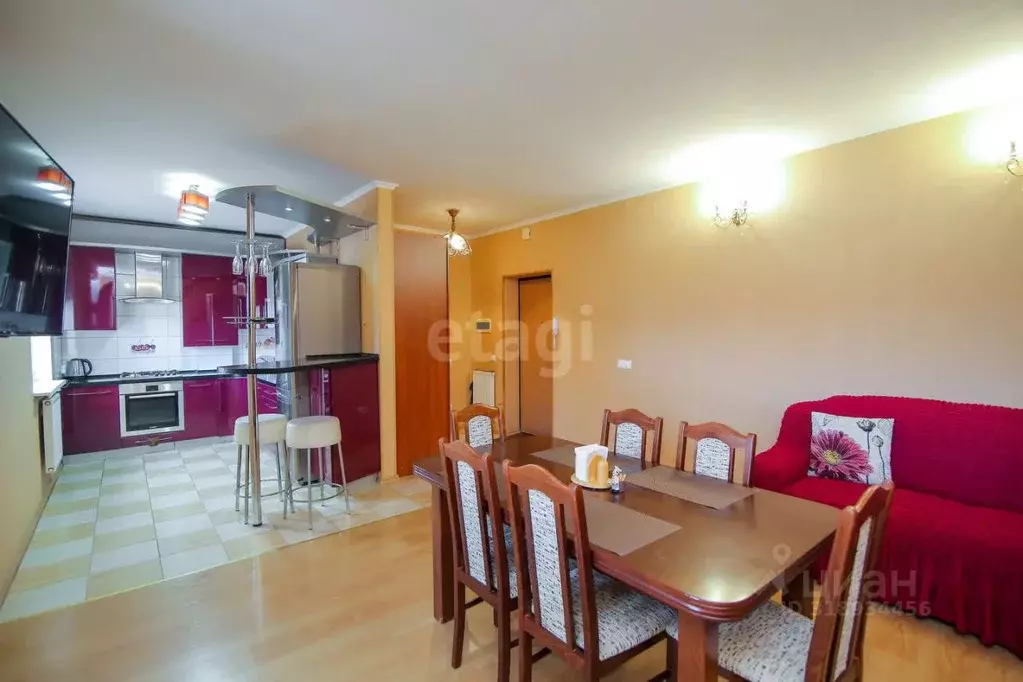 3-к кв. Калининградская область, Калининград ул. Виктора Гакуна, 8 ... - Фото 1