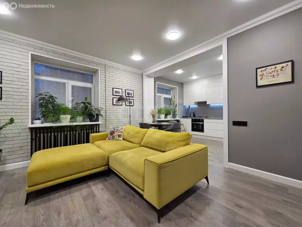 3-комнатная квартира: Сыктывкар, улица Кирова, 22 (82.7 м) - Фото 2