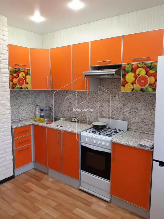 1-к. квартира, 39 м, 4/10 эт. - Фото 0