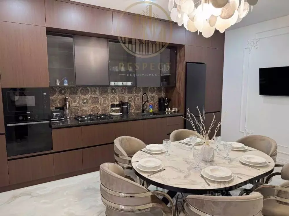 3-к кв. Ставропольский край, Железноводск ул. Косякина, 49 (200.0 м) - Фото 1