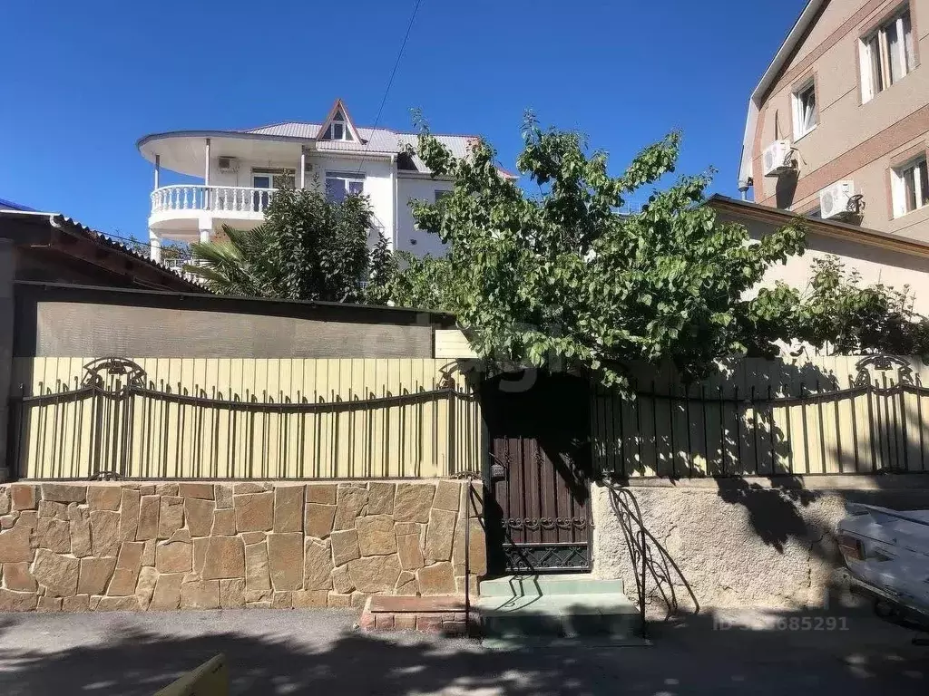 Дом в Крым, Судак ул. Партизанская (37 м) - Фото 1