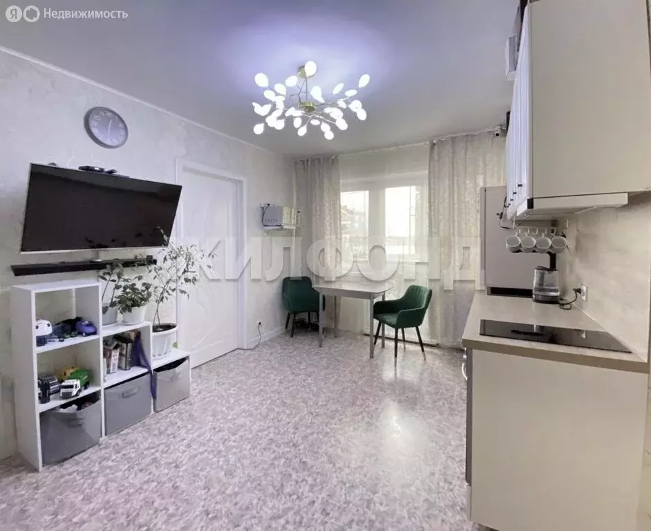 2-комнатная квартира: Новосибирск, улица Есенина, 53/1 (46.4 м) - Фото 2