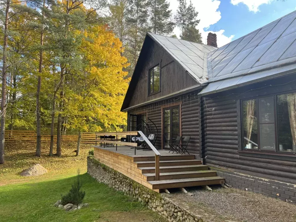 Дом в Псковская область, Новосокольнический район, Маевская волость, ... - Фото 1