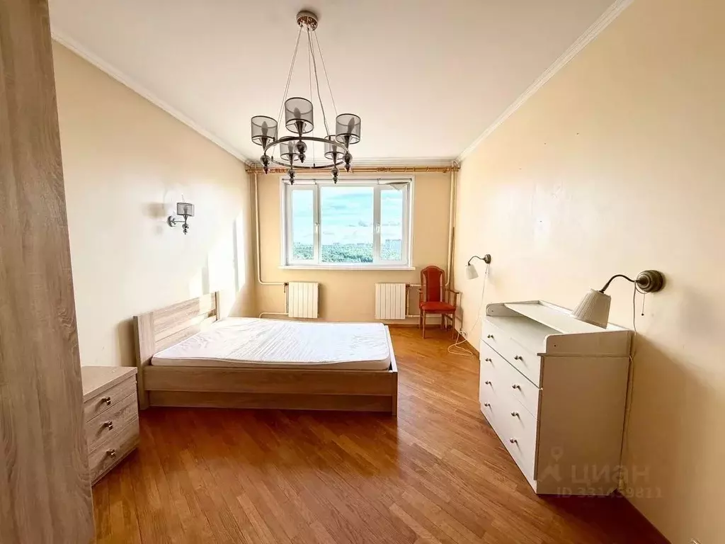 4-к кв. Москва Никулинская ул., 31 (99.4 м) - Фото 1