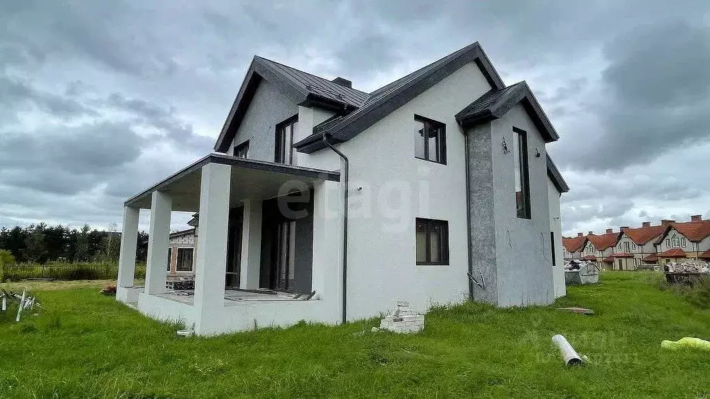 Дом в Калининградская область, Гурьевский муниципальный округ, пос. ... - Фото 1