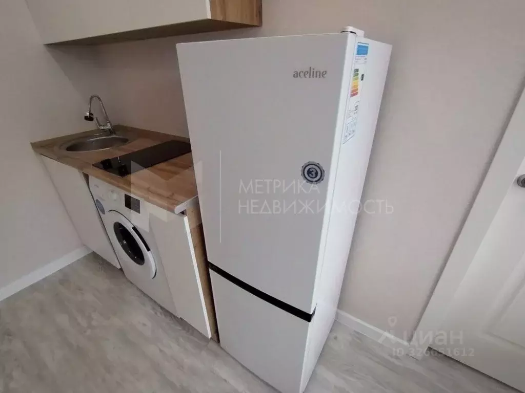 Студия Тюменская область, Тюмень ул. Мельникайте, 63 (21.5 м) - Фото 1