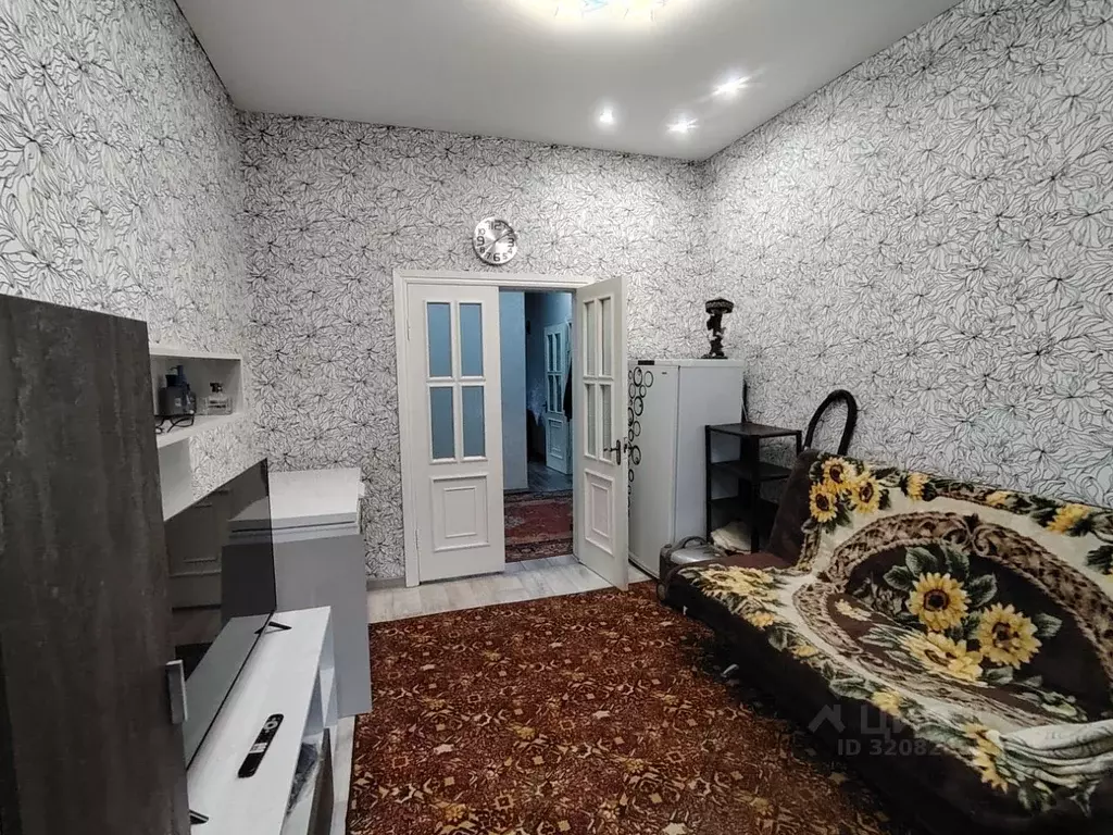 3-к кв. Оренбургская область, Орск пер. 1-й Домбаровский, 37 (75.0 м) - Фото 2