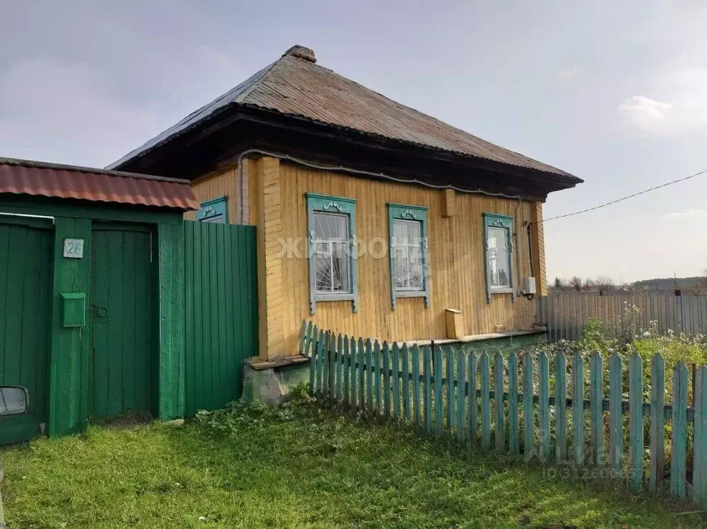 Дом в Томская область, Кожевниковский район, с. Старая Ювала Береговая ... - Фото 0