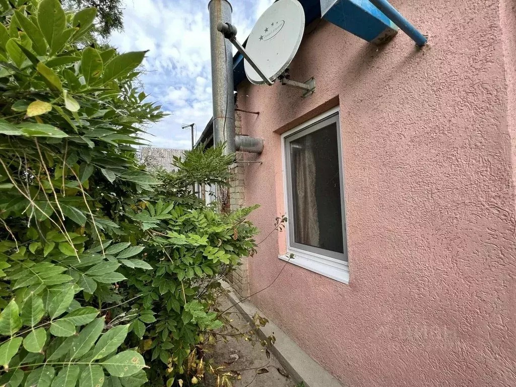 Дом в Краснодарский край, Темрюк ул. Гагарина, 272 (50 м) - Фото 1