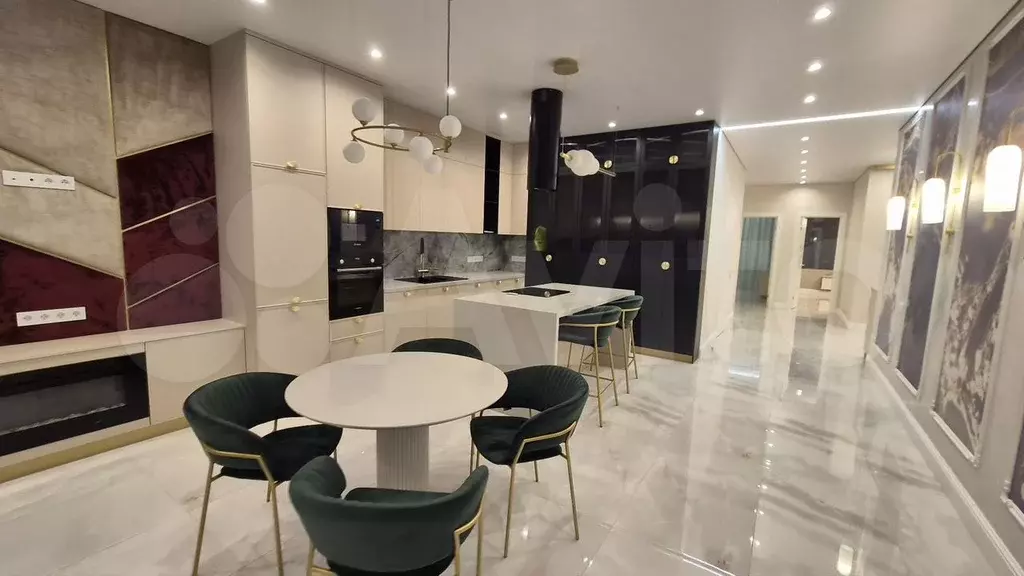 3-к. квартира, 100 м, 6/17 эт. - Фото 0