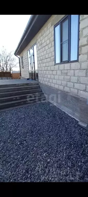 Дом в Ингушетия, Назрановский район, Кантышево с/пос, с. Кантышево ул. ... - Фото 1