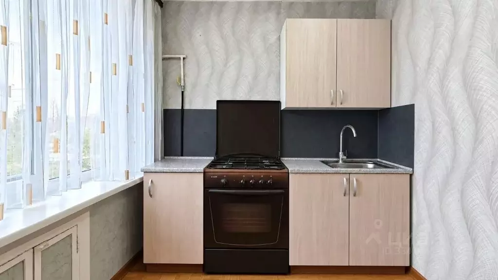 2-к кв. Оренбургская область, Кувандык ул. Мичурина, 2А (41.5 м) - Фото 1