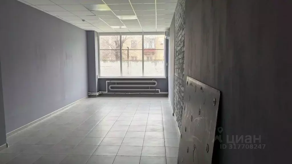 Помещение свободного назначения в Волгоградская область, Волжский ул. ... - Фото 0
