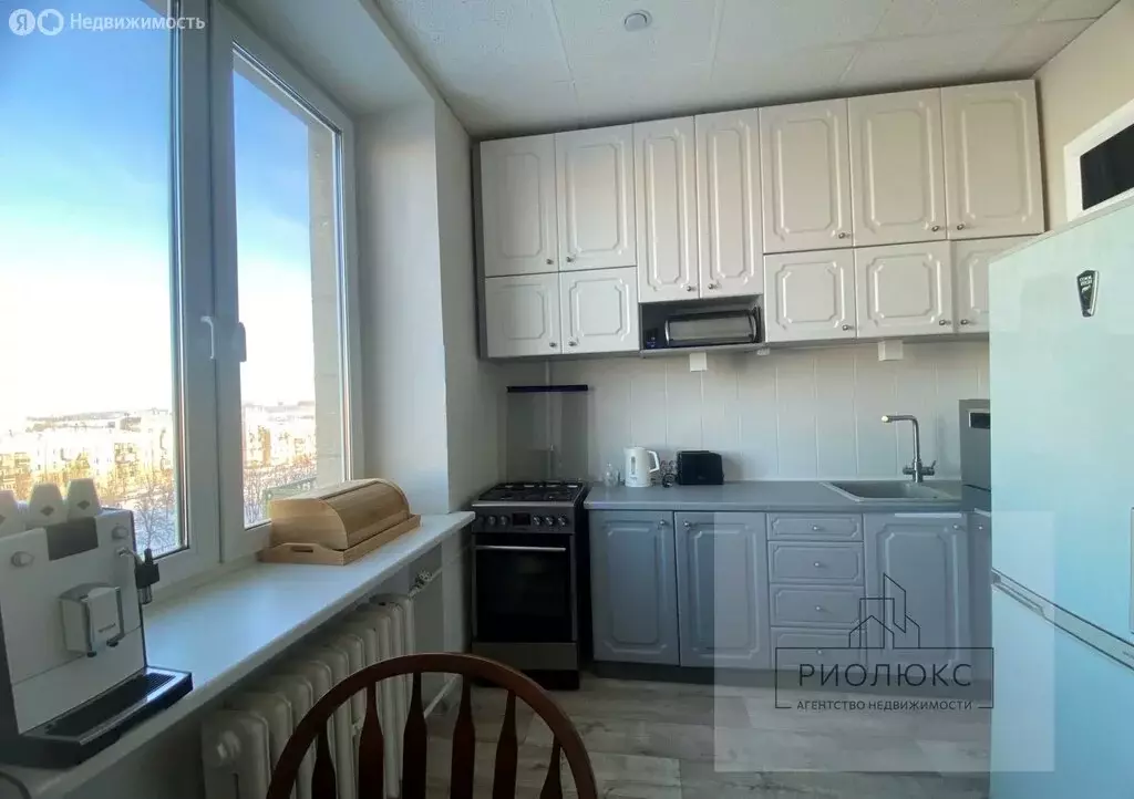 3-комнатная квартира: Магнитогорск, проспект Металлургов, 11 (85.1 м) - Фото 1