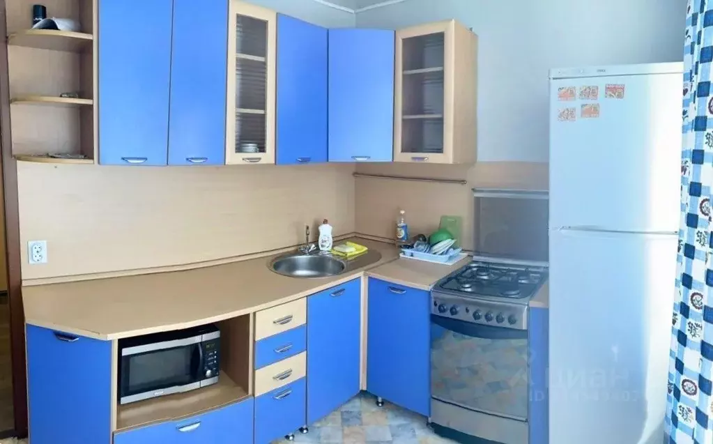 2-к кв. Вологодская область, Череповец ул. Краснодонцев, 55 (42.0 м) - Фото 1