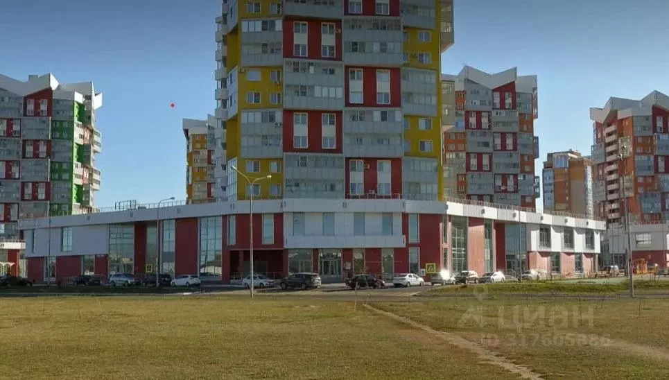 Помещение свободного назначения в Мордовия, Саранск просп. Российской ... - Фото 0