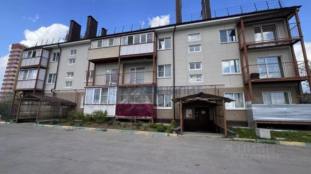 1-к кв. Нижегородская область, Кстово ул. Сутырина, 18 (32.4 м) - Фото 0