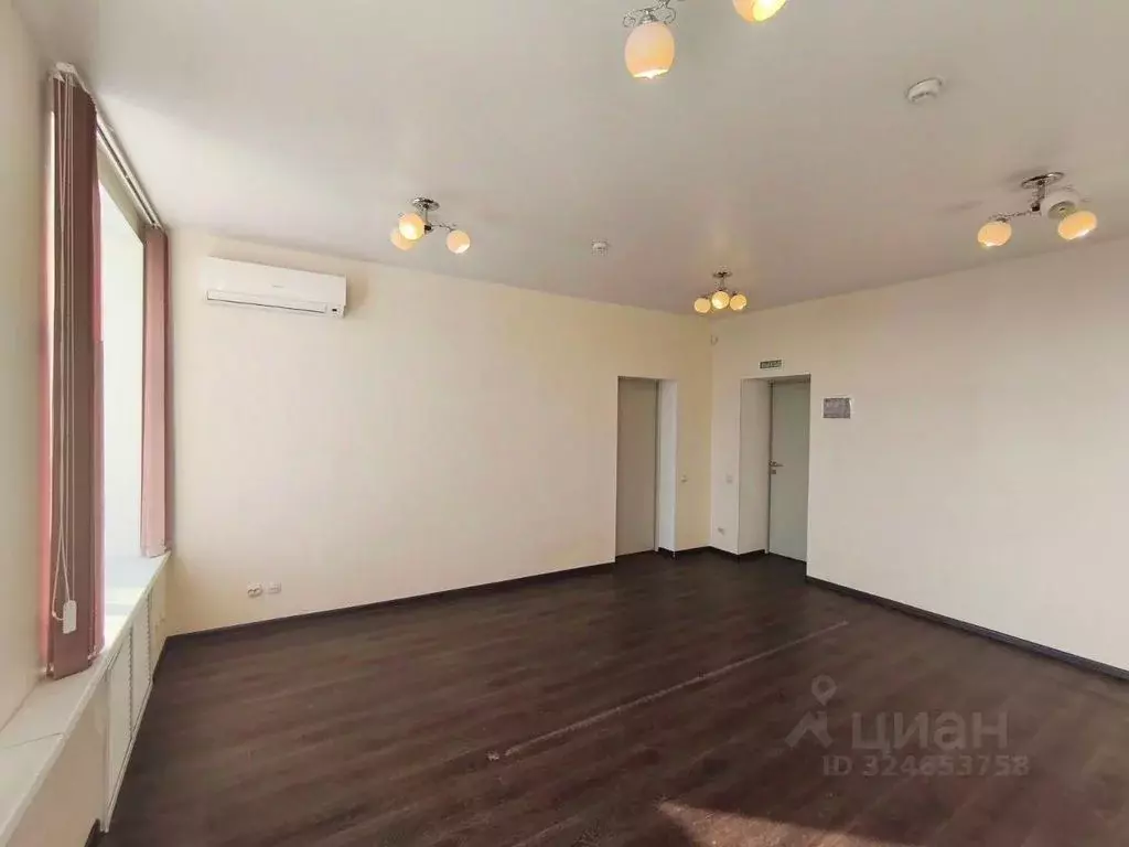 Офис в Оренбургская область, Оренбург Скорняжный пер., 12 (68 м) - Фото 1