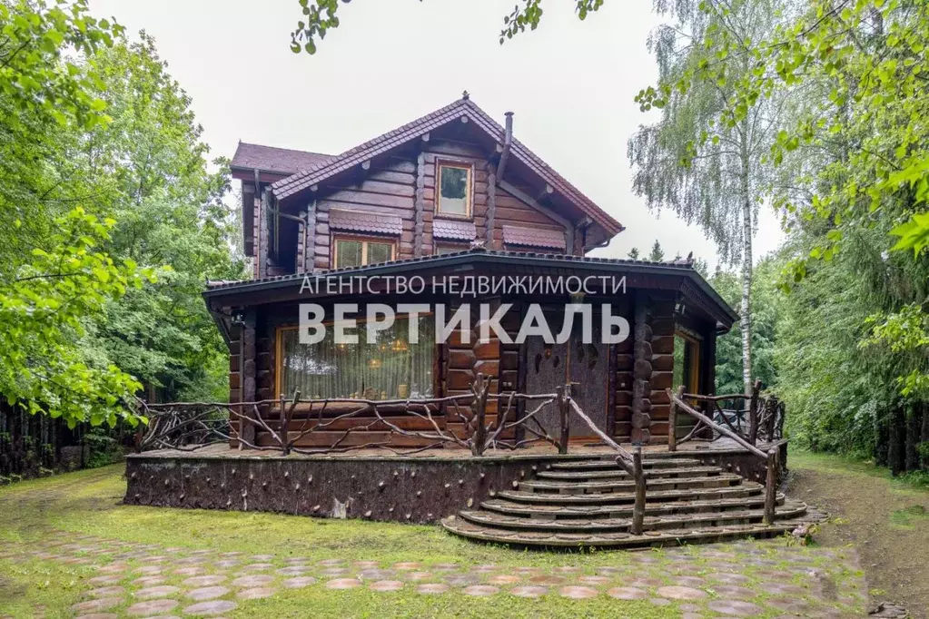 Дом в Московская область, Наро-Фоминский городской округ, д. ... - Фото 1