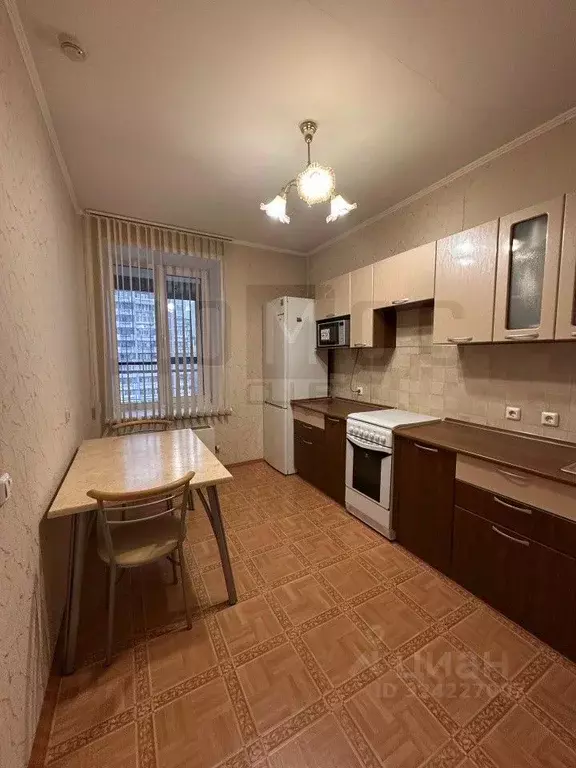 2-к кв. Свердловская область, Екатеринбург ул. Опалихинская, 20А (72.0 ... - Фото 2