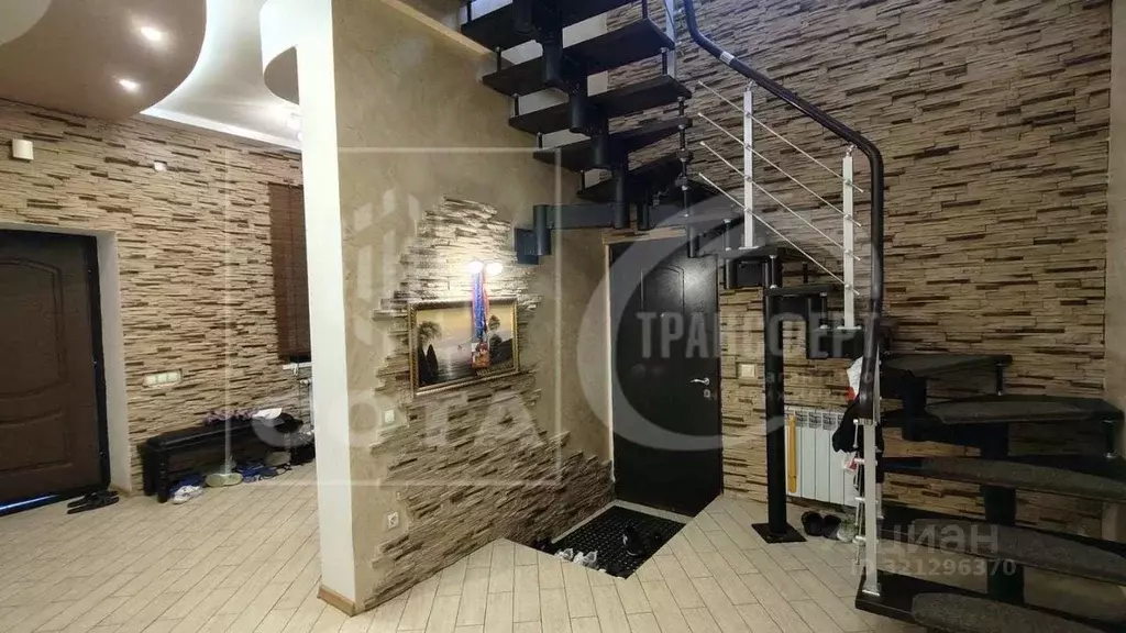 Коттедж в Воронежская область, Воронеж ул. Черенкова, 16 (259 м) - Фото 1