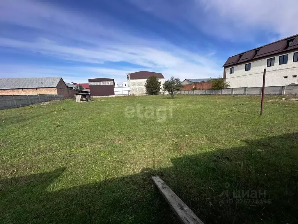 Участок в Ингушетия, Назрань ул. Радужная (31.0 сот.) - Фото 1