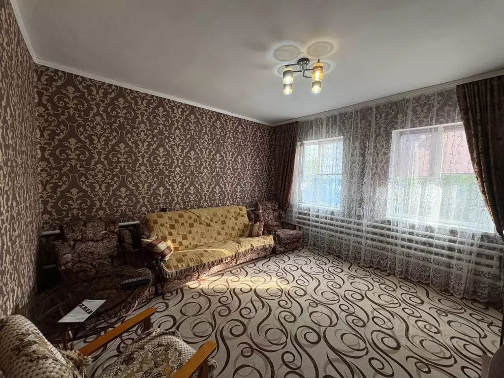 Дом в Ставропольский край, Новоалександровск ул. Гагарина, 433 (71 м) - Фото 1