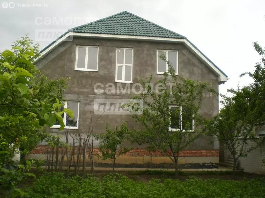 Дом в Ессентуки, улица Орджоникидзе, 8 (411 м) - Фото 0