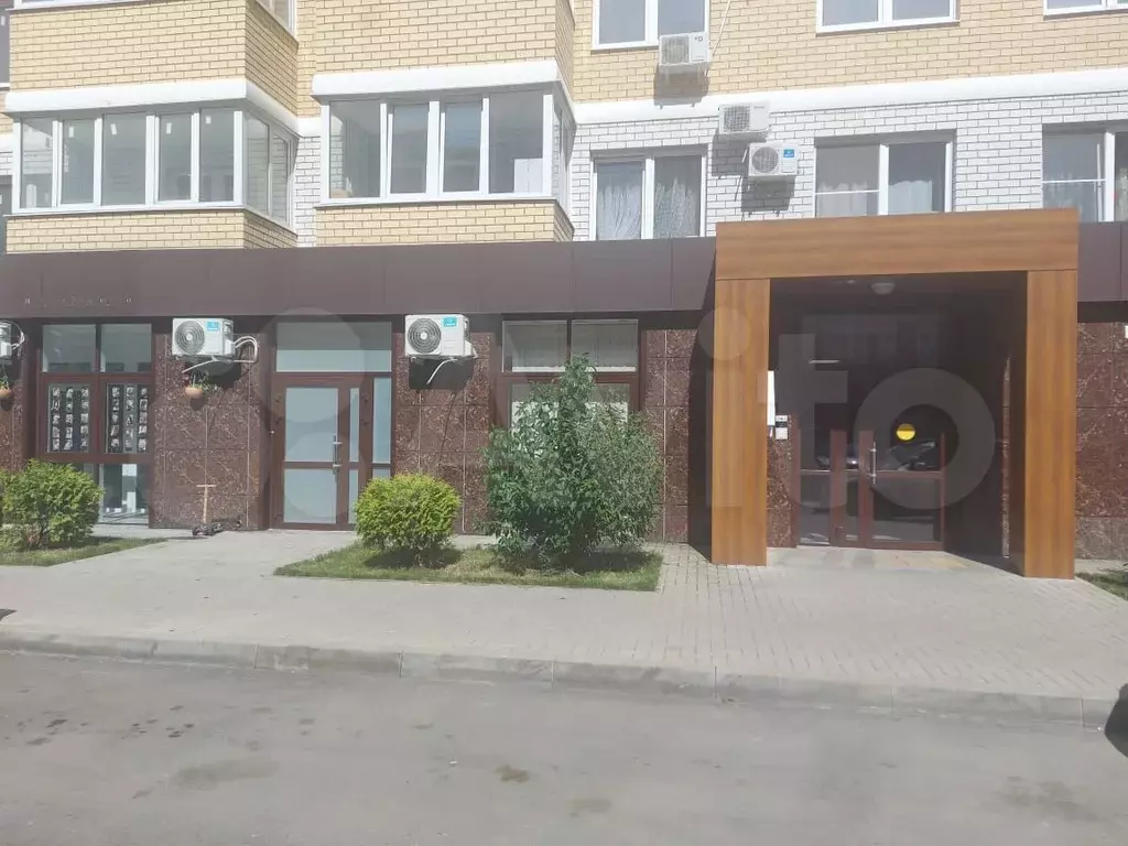 1-к. квартира, 40 м, 4/8 эт. - Фото 1