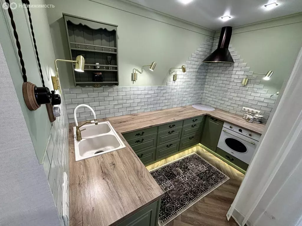 2-комнатная квартира: Краснодар, Душистая улица, 60к2 (86 м) - Фото 0