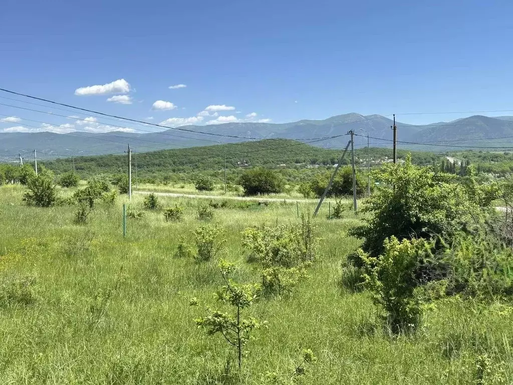 Участок в Севастополь с. Широкое, ул. Булгакова, 93 (10.0 сот.) - Фото 1