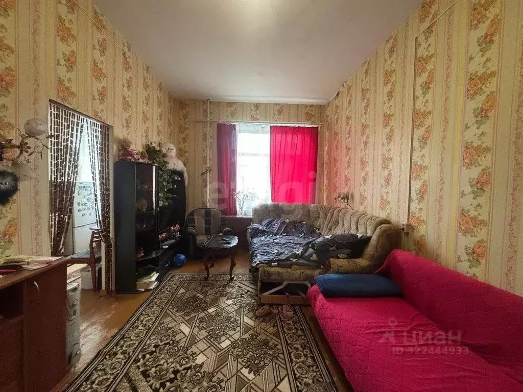 1-к кв. Удмуртия, Можгинский район, Керамик ст. Лесная ул., 9 (33.5 м) - Фото 1