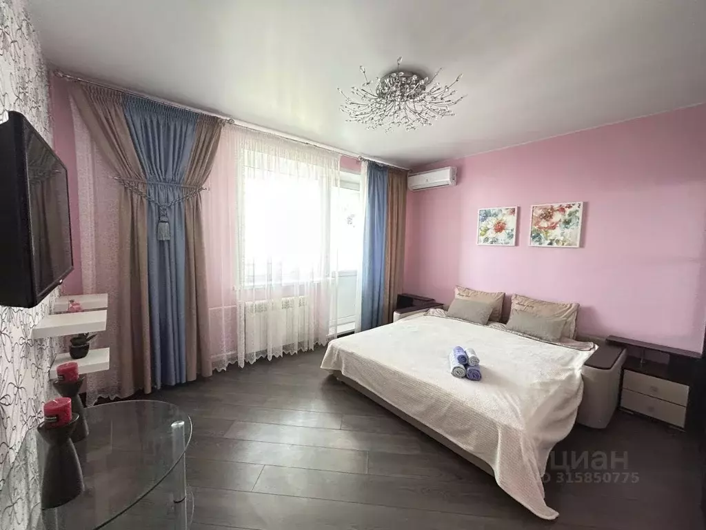 1-к кв. Самарская область, Тольятти Приморский бул., 57 (45.0 м) - Фото 0