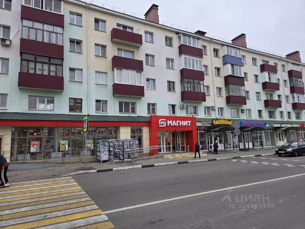 Торговая площадь в Белгородская область, Старый Оскол Горняк мкр, 5 ... - Фото 1