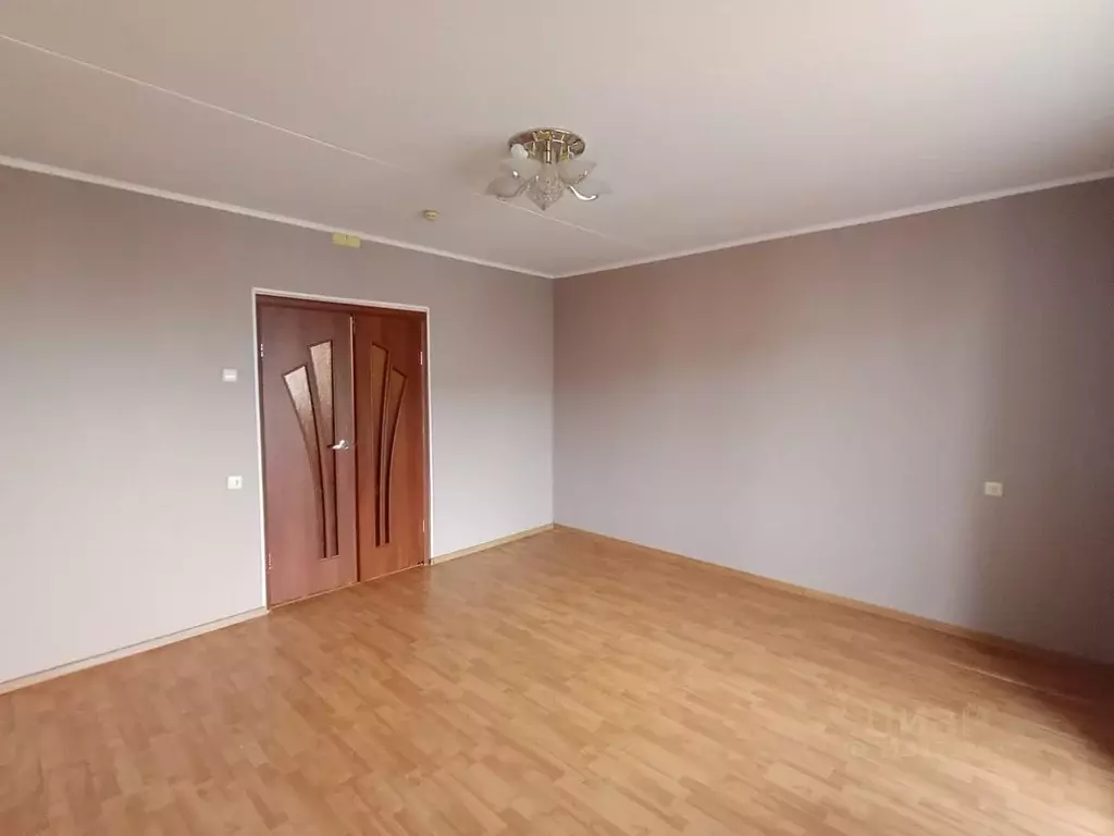 2-к кв. Курганская область, Курган Заозерный жилрайон, 4-й мкр, 23 ... - Фото 0