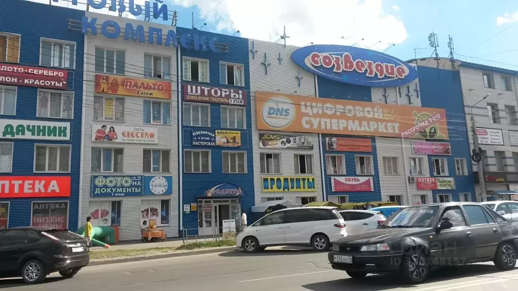 Торговая площадь в Омская область, Омск ул. 10 лет Октября, 166Е (20 ... - Фото 1