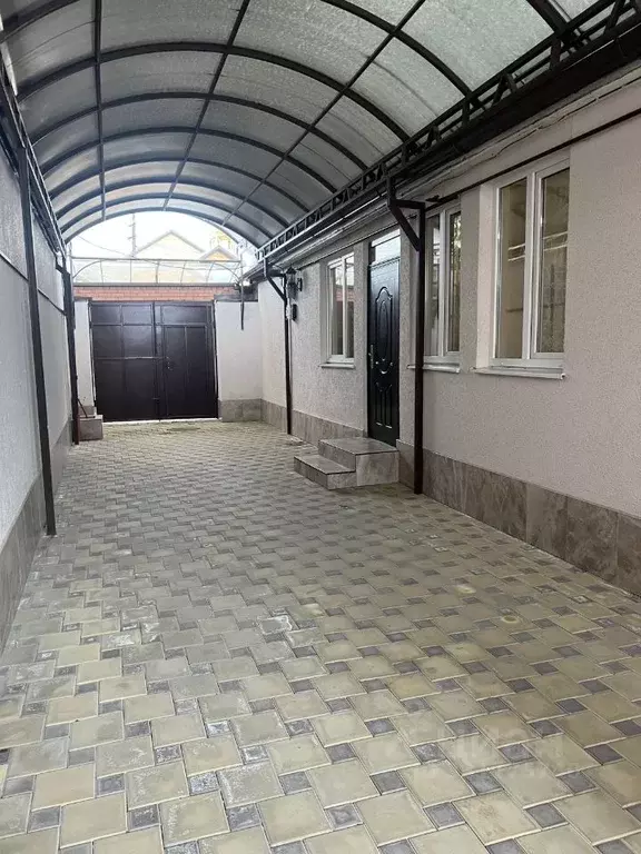 Дом в Северная Осетия, Владикавказ ул. Гикало, 34 (115 м) - Фото 1