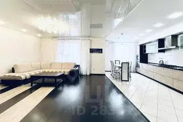 3-к кв. Татарстан, Казань Чистопольская ул., 70 (100.0 м) - Фото 0