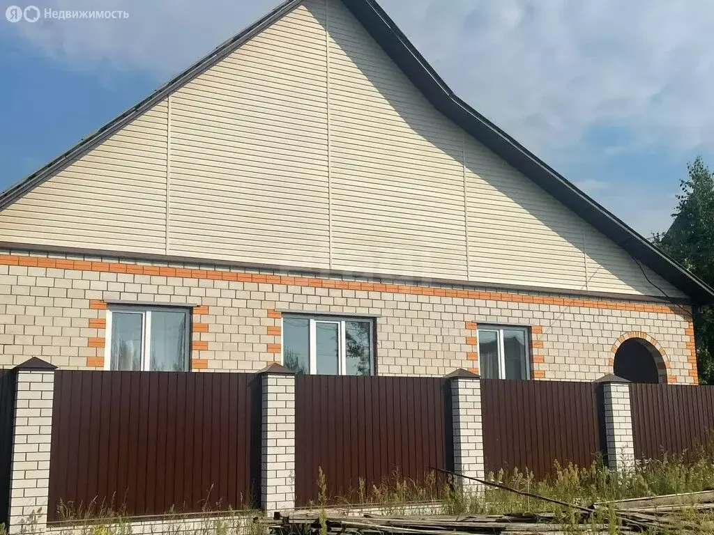 Дом в Вьюнка, посёлок Вьюнки, Курортная улица (125 м) - Фото 0