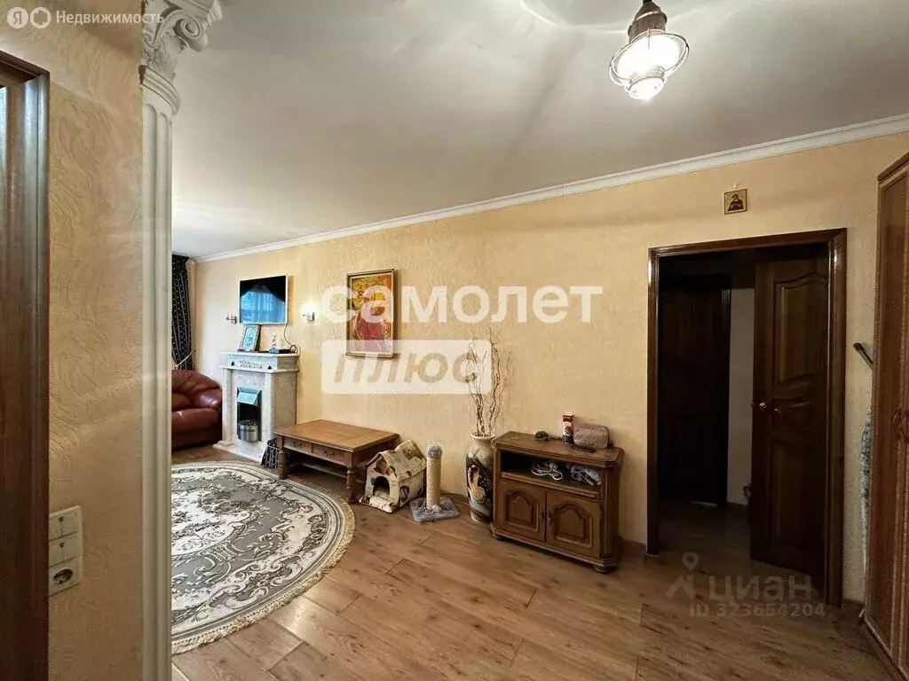 3-комнатная квартира: Октябрьский, улица 60 лет Победы, 1 (77 м) - Фото 2